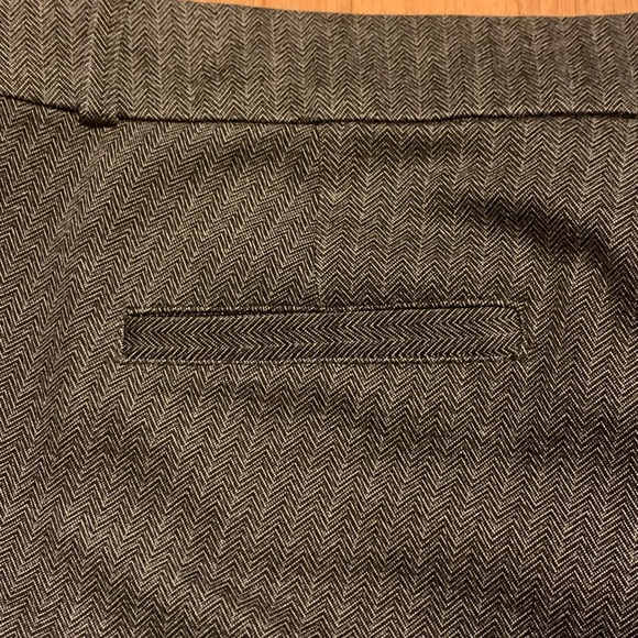 Kut from the Kloth women’s size 14 herringbone flare leg trouser. - Picture 10 of 14